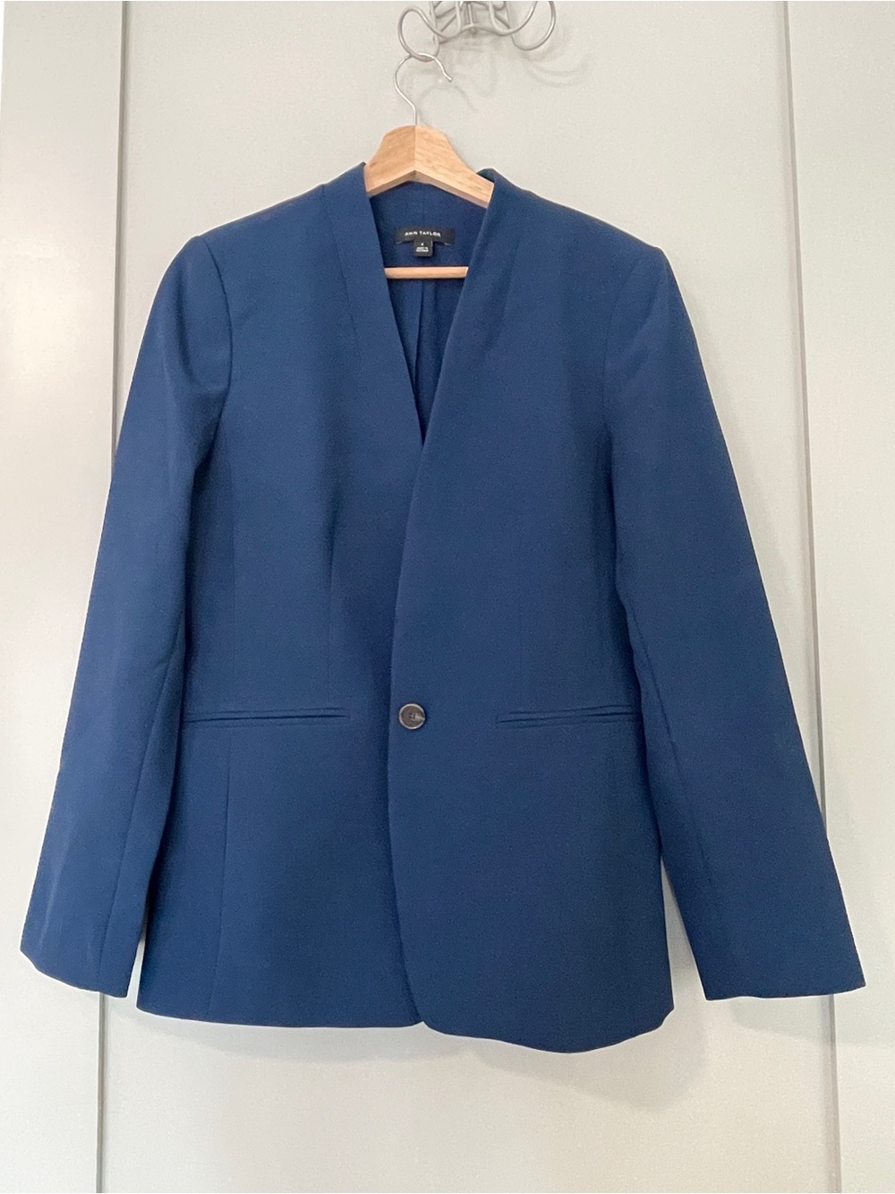 Ann Taylor Navy Single-Button V-Neck Blazer